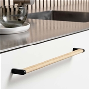 Crossing Handle - Lacquered Oak/Matt Black