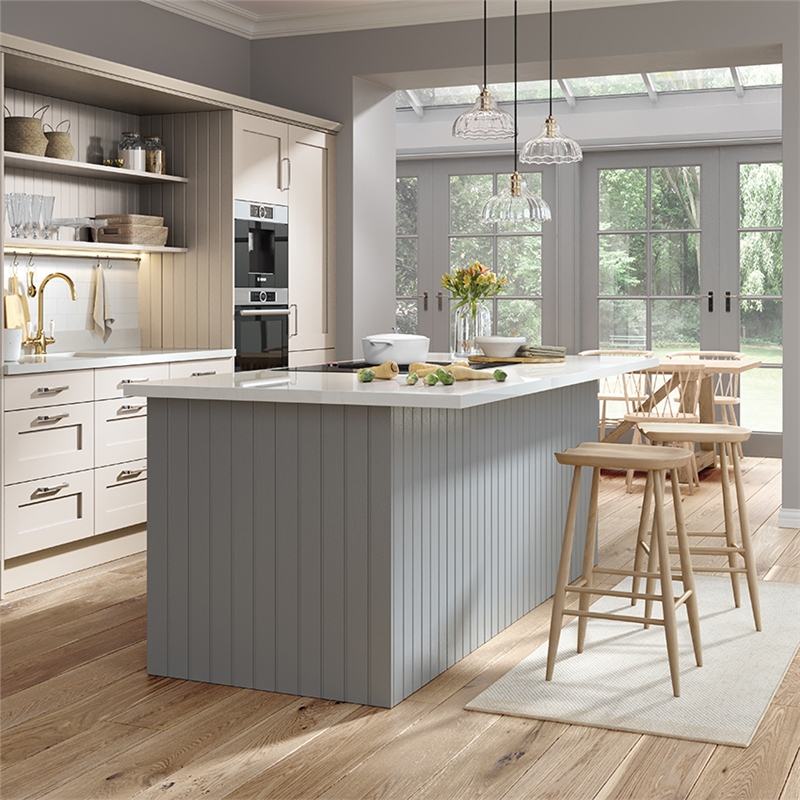Wilton Kitchen Doors Finish: Oakgrain Cashmere and Dust Grey