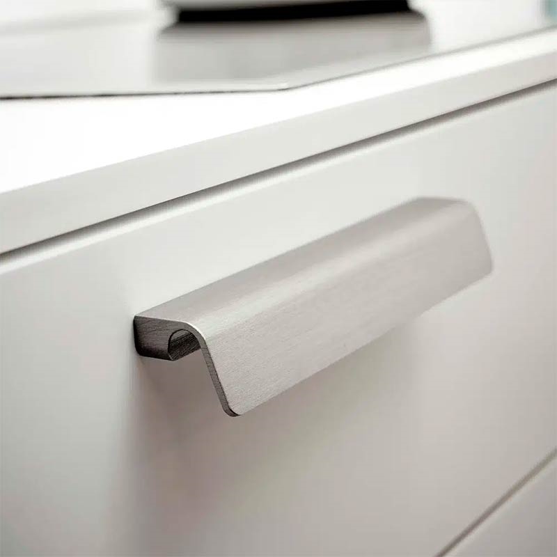 Fringe Handle Fitted