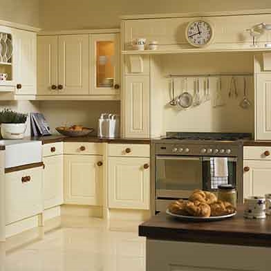 Bella Vanilla Fitted Kitchen