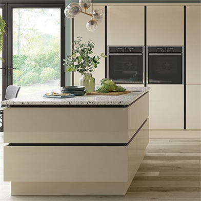 Zurfiz Kitchen Doors - Ultra Gloss Cream